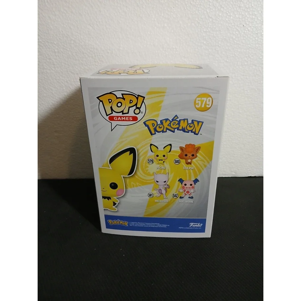 Funko Pop! Vinyl: Pokémon - Pichu (Flocked) - WonderCon FYE (Exclusive) #579